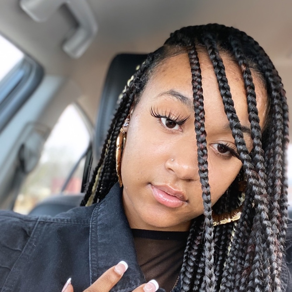 Meet your Posher, Natalie